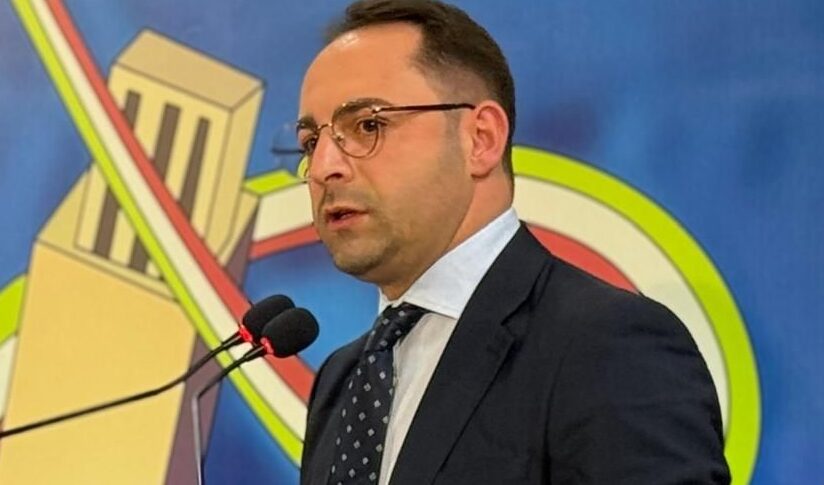 Agrigento, indagini sull'incendio delle auto dell'ex assessore Ciulla: perquisite la abitazioni di due sospettati