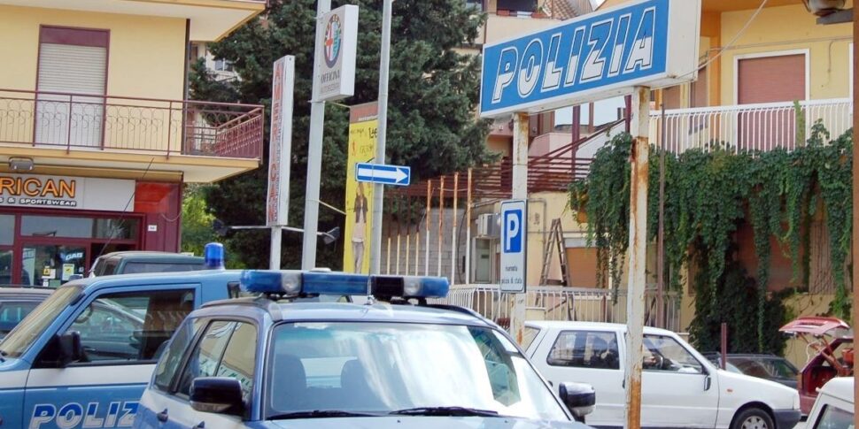 La ragazza volata dall'auto in corsa dopo un litigio col fidanzato, convocati i testimoni a Piazza Armerina
