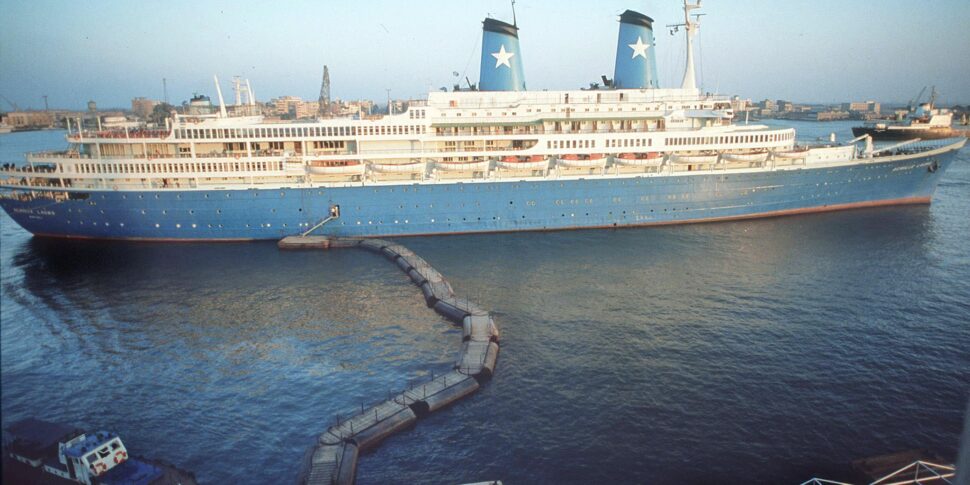 Il dirottamento dell'Achille Lauro, 40 anni fa l'epicentro della crisi diplomatica si spostò in Sicilia