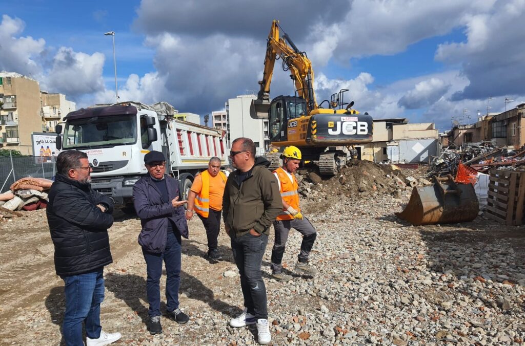Baraccopoli a Messina, ultime demolizioni e case nuove