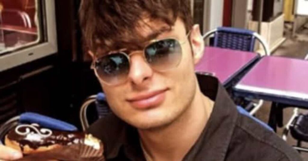 Tragico scontro tra due auto: 19enne perde la vita a Ragusa