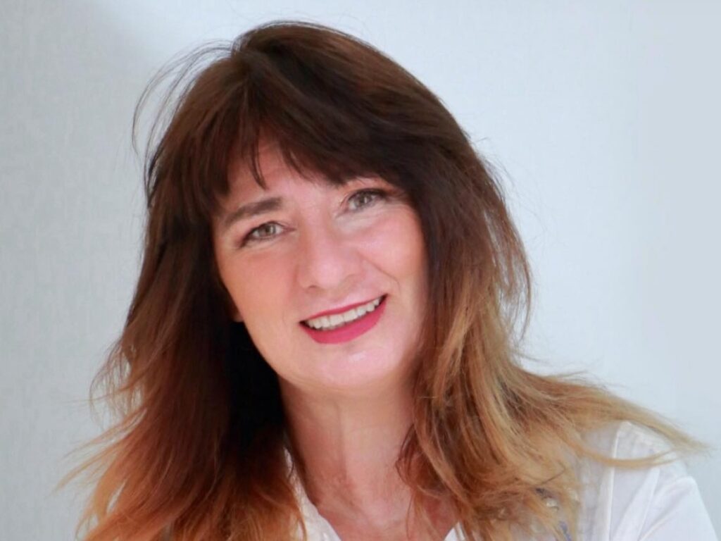 Carmina (M5S): “Violenza su 11enne è il fallimento delle politiche sulla scuola”