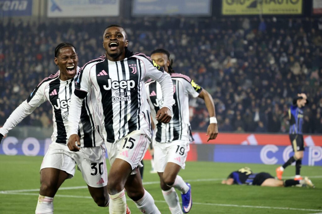 La Juve prima soffre poi ne fa 2 ad un Pisa intraprendente. Per i bianconeri la vetta si fa più vicina