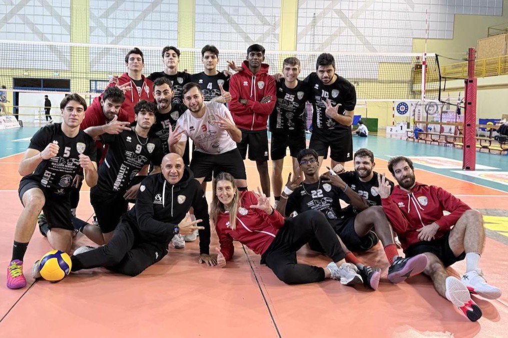 Team Volley Messina maschile vittoriosa a Modica. Femminile ko nel derby