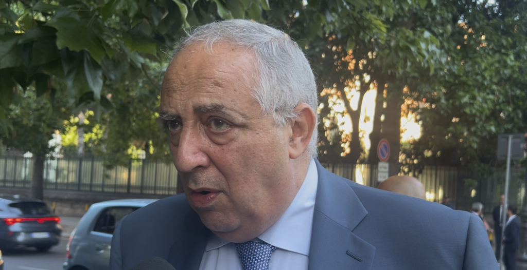 Intervista di Natale al sindaco Lagalla: bis, rimpasto, Dc e violenza