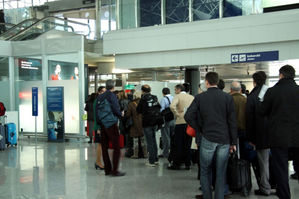 Caro voli, quanto costa (tanto) per un siciliano il concorso a Roma