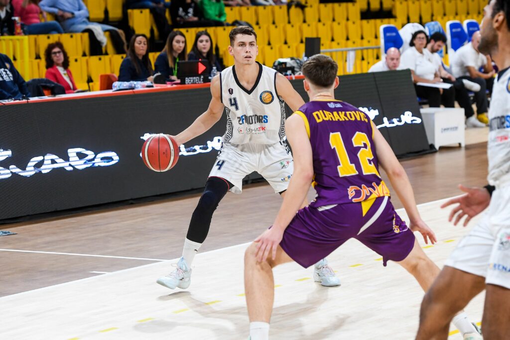 Il Castanea batte la Virtus Trapani in volata: settima vittoria e terzo posto