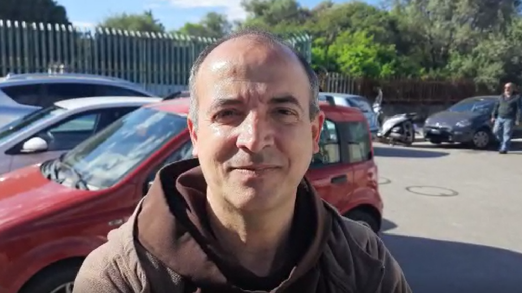 Fra’ Loris: “Allo Zen bambini armati, giusto toglierli alle famiglie”