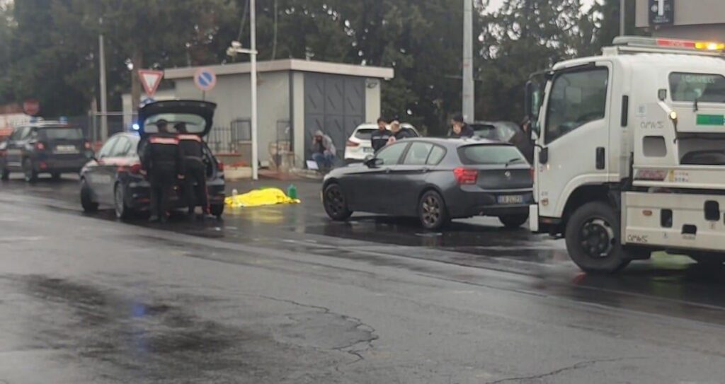 Motta Sant’Anastasia: pedone travolto e ucciso da un’auto