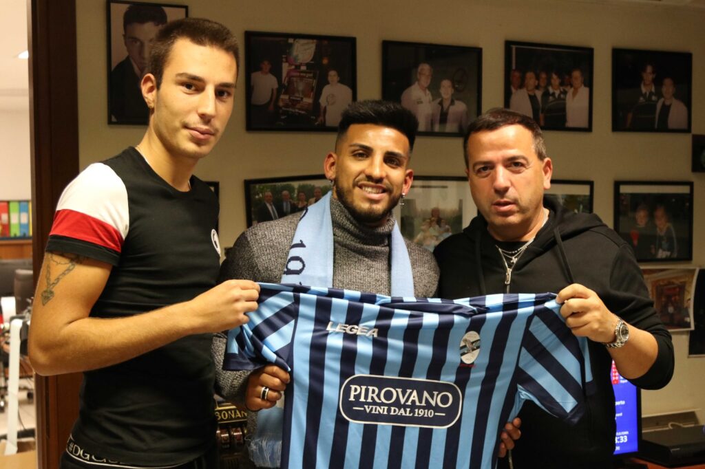 De Santis: “Kaprof dà il meglio da trequartista. In D può fare la differenza”