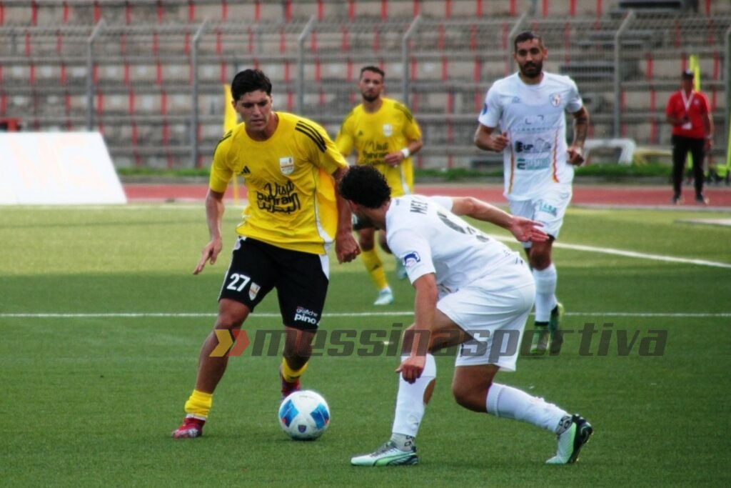 Il Messina saluta Fravola e Azzara. L’attaccante riparte dalla Vibonese