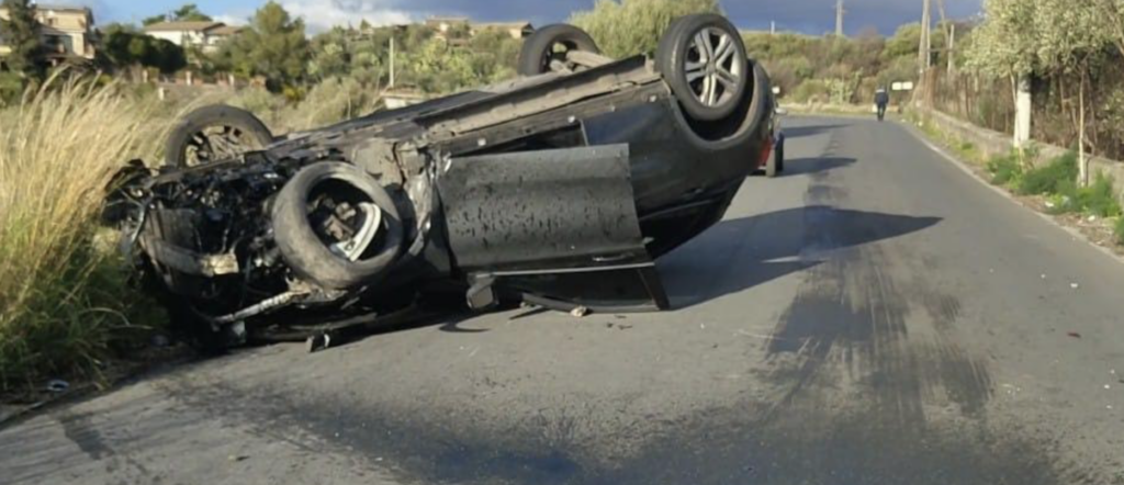 Paternò e Trecastagni: due incidenti e quattro feriti