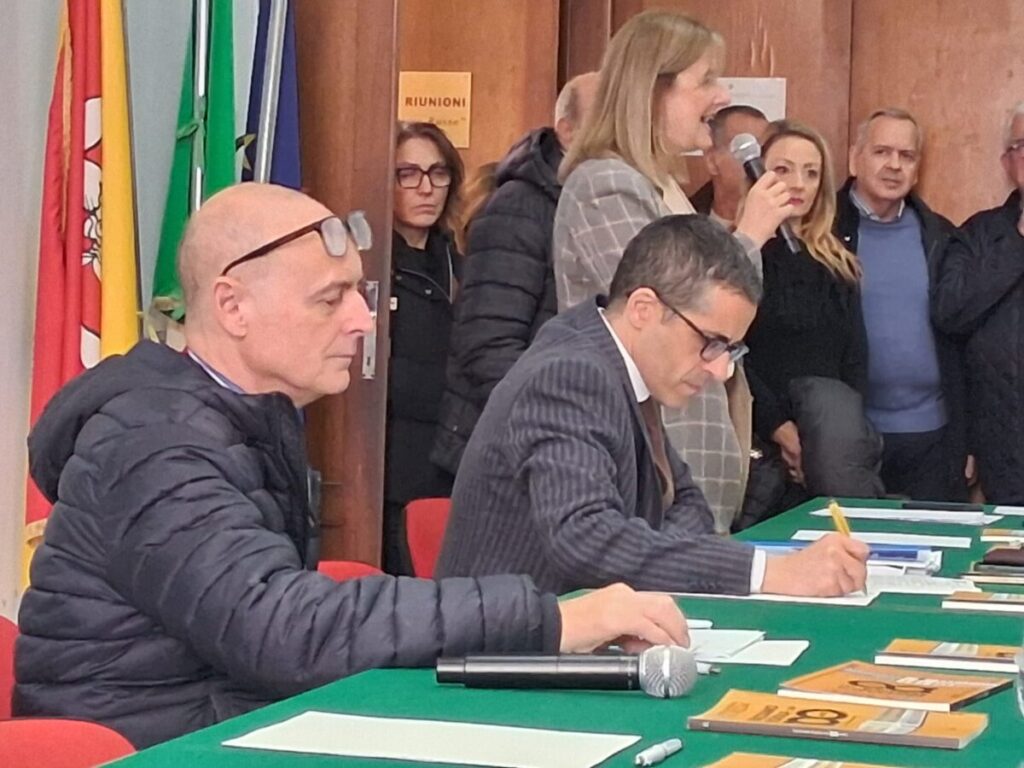 Istituto Rizza, dibattito acceso sul trasloco. “Tavolo tecnico per trovare alternativa”