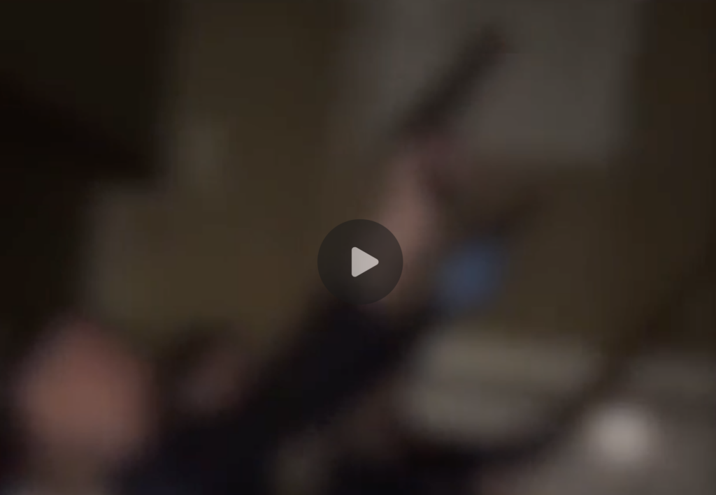 Zen, in un video sui social ragazzi che sparano con armi vere