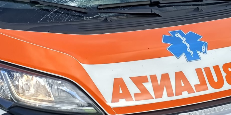 Siracusa, perde il controllo dell'auto e muore