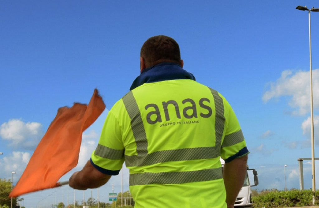 Catania e Enna, lavori e limitazioni al traffico sulle statali 120 e 192