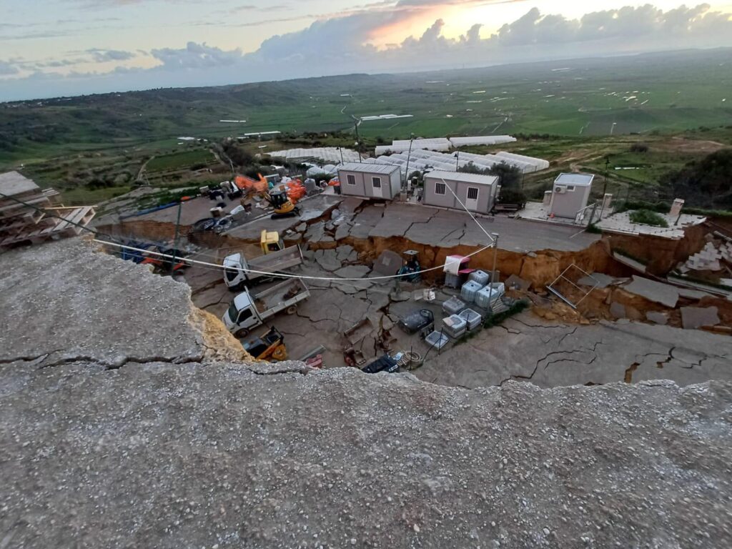 Il sindaco di Gela: “I nostri territori disponibili per la nuova Niscemi”