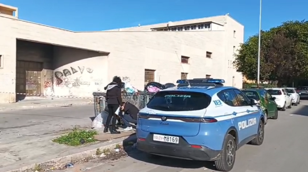 Pistolettate in chiesa. Giovani fuori controllo: la paura di vivere allo Zen