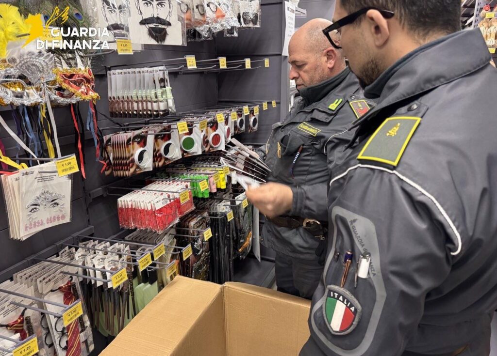 Carnevale, sequestrati prodotti non sicuri nel Palermitano VIDEO