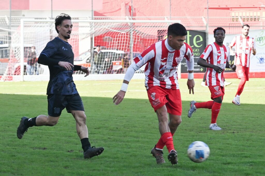 Messana rimontata e sconfitta, il Vittoria ora è secondo. Si fa male Ferrara