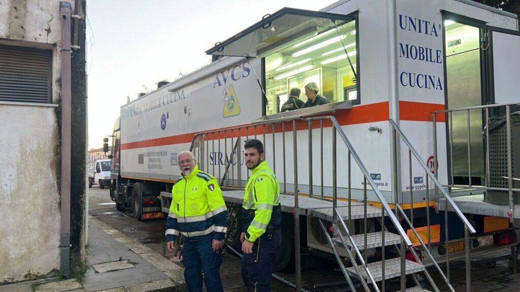 Emergenza Niscemi, dopo un mese di servizio rientrano i volontari siracusani Avcs