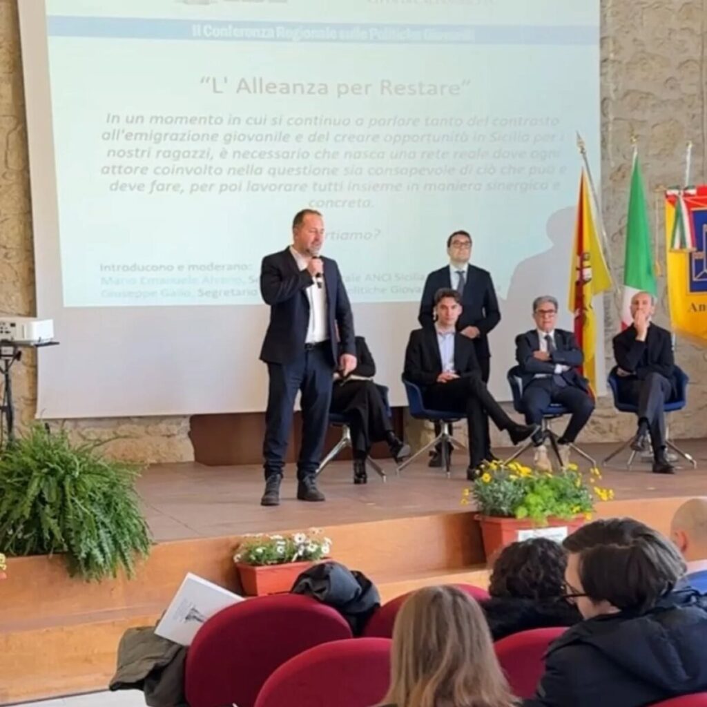 Fermare la fuga dei giovani dalla Sicilia: da Anci Sicilia l’idea di un Patto per la “restanza”
