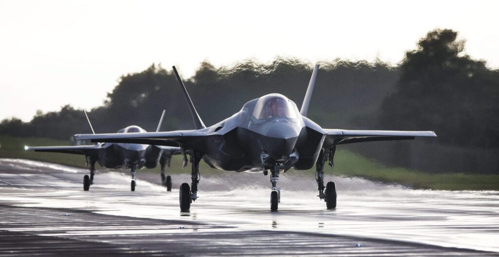 Caccia stealth americani F-22 schierati nel sud di Israele