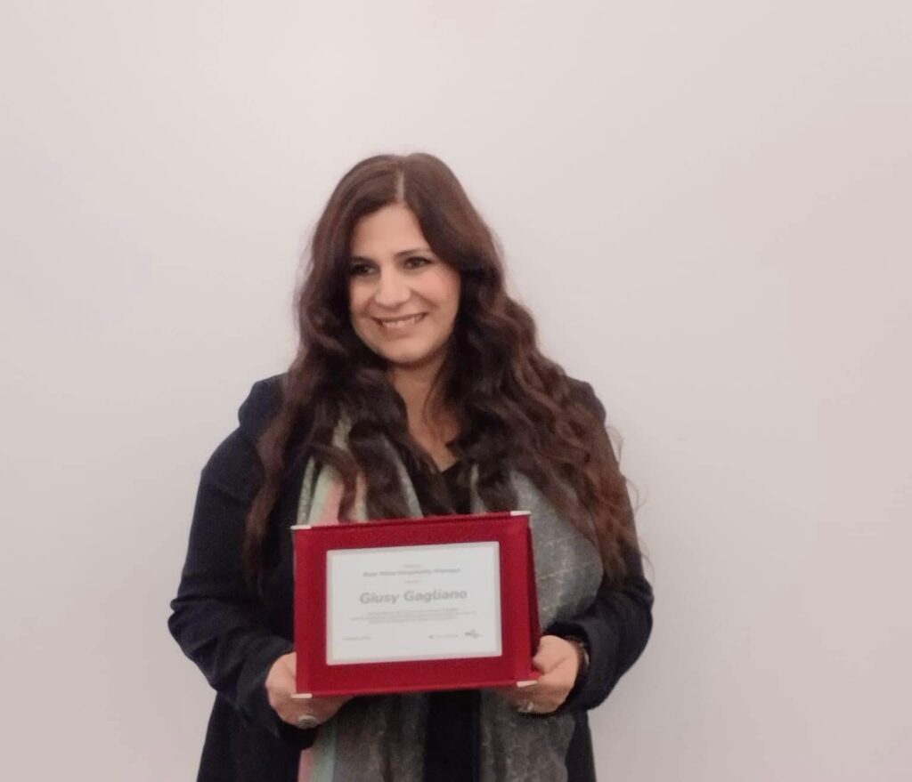 Vini siciliani, Giusy Gagliano vince il premio creativo alla seconda edizione del concorso nazionale Best Wine Hospitality Manager 2026