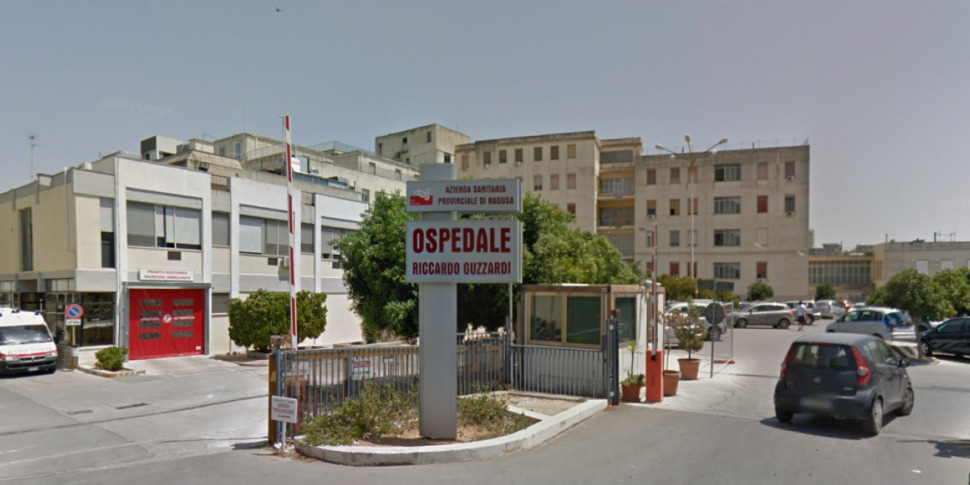 Vittoria, una bimba di 16 mesi è rimasta ustionata dall'acqua bollente