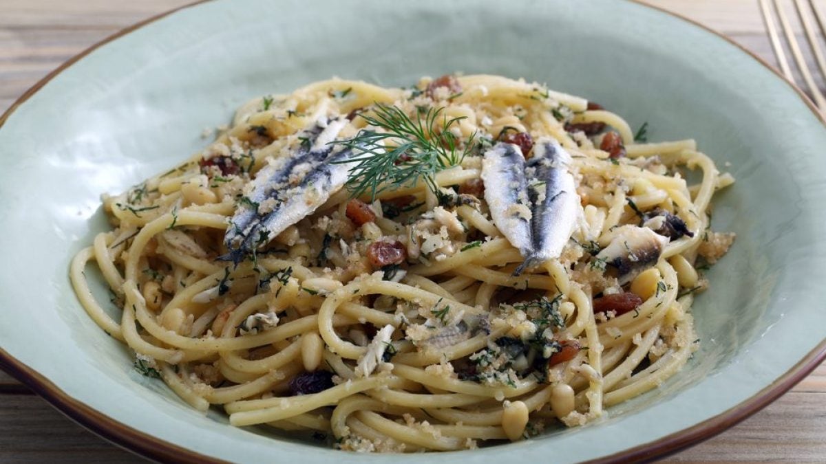 Pasta con le sarde alla palermitana (ricetta siciliana originale)