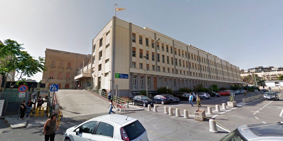 Visite intramoenia allo studio privato, a giudizio primario del Civico di Palermo