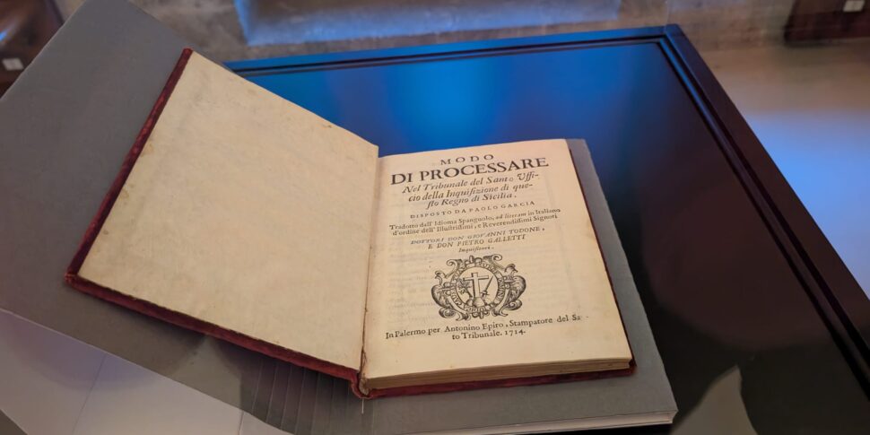 Palermo, l’Inquisizione senza pietà: i processi in un libro rosso