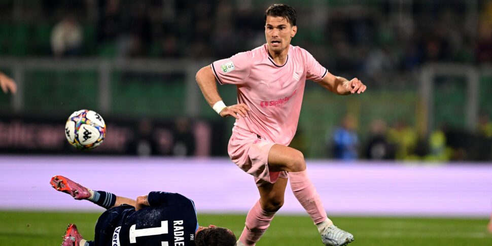 Segre: «Il Palermo non molla, vogliamo regalarci  il sogno»