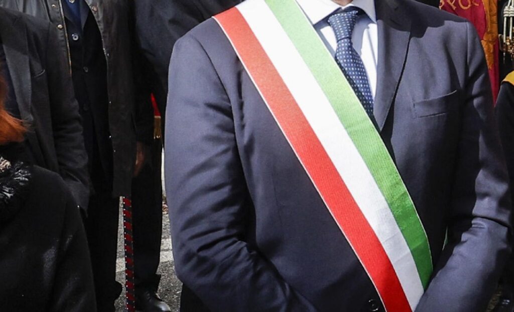 Terzo mandato ai sindaci, l’Ars accelera ma incombe il voto segreto