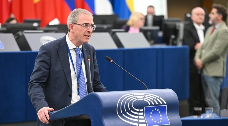 Ue, Falcone (Fi): “Report casa, ora meno burocrazia e taglio Iva”