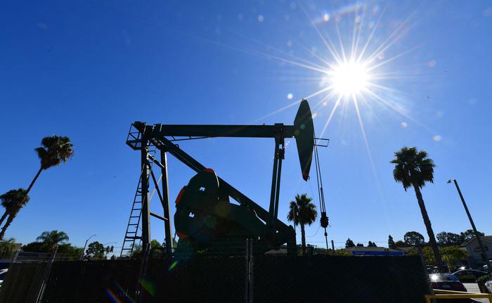 il prezzo del petrolio oggi