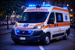 Incidente nell’Agrigentino, auto sbanda e finisce in una scarpata: ferito un giovane