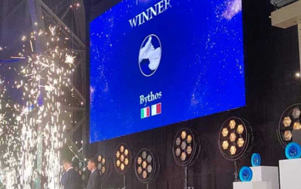E il prof volò a Bruxelles per ritirare il premio per il “progetto truffa”