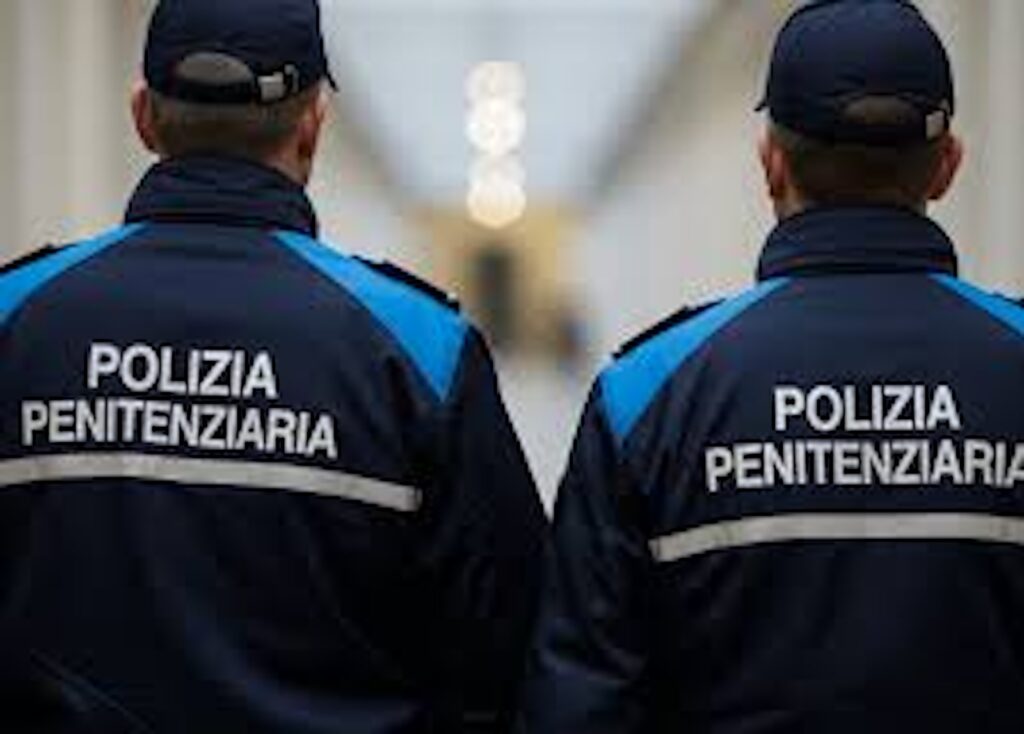 Polizia penitenziaria, i sindacati proclamano lo stato di agitazione