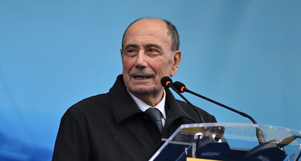 Schifani: “In ‘conclave’ con la maggioranza? Condivido la proposta”