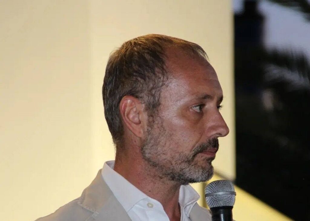 Antonio Ferrante abbraccia Progetto civico, partito degli amministratori