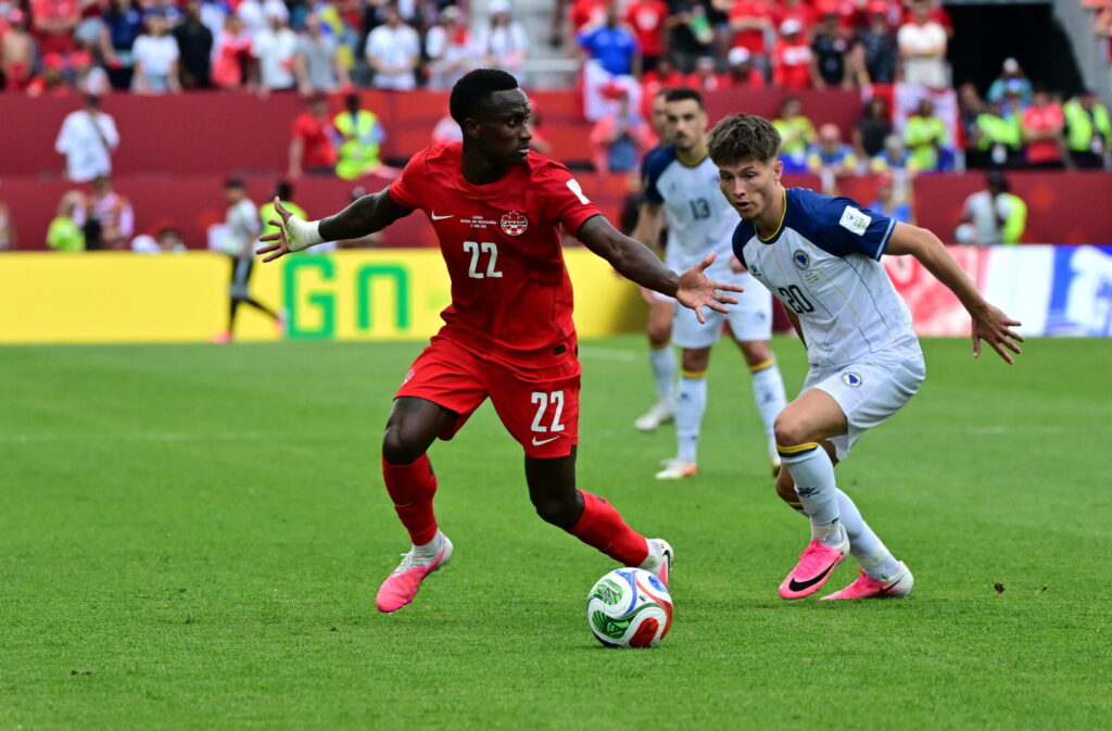 Larin risponde a Lukic, Canada-Bosnia finisce 1-1