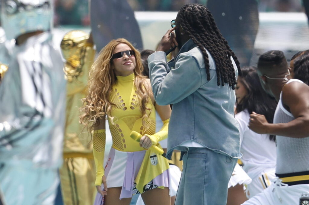 Mondiali, Shakira e Bocelli le star della cerimonia all'Azteca