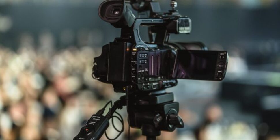 Casting per un videoclip musicale ad Agrigento, si cerca una controfigura