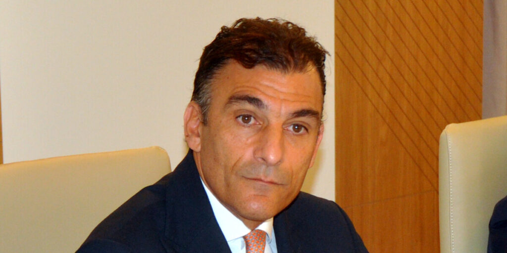 Presentato il piano di riconversione industriale di Eni Versalis