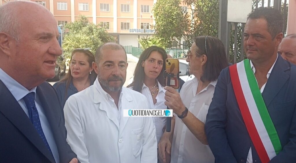 Di Stefano a Caruso, "aprite i cordoni della borsa per l'ospedale"