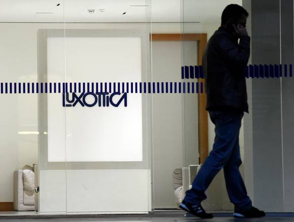 Leonardo Maria Del Vecchio lascia tutti gli incarichi in EssilorLuxottica