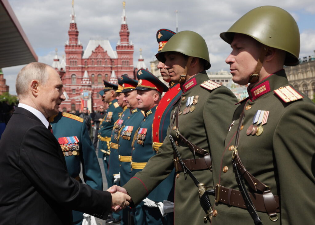 Copasir: «Russia, Cina e Iran usano la disinformazione per influenzare l’Italia»