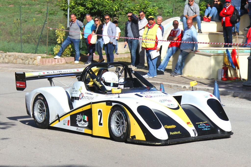 Trofeo Molinaro, quarto Schillace. Caristi vince spingendo l’auto al traguardo!