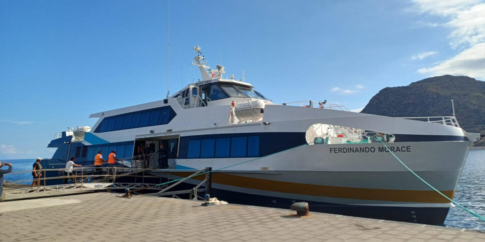 Guasto all'aliscafo per Lampedusa, costretto a rientrare a Porto Empedocle